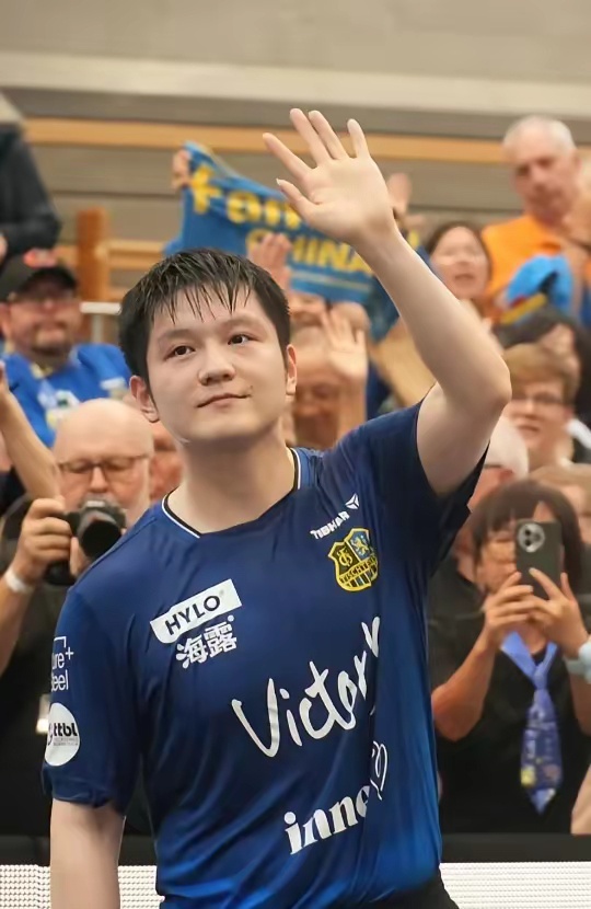 共同推出的 共同推出的