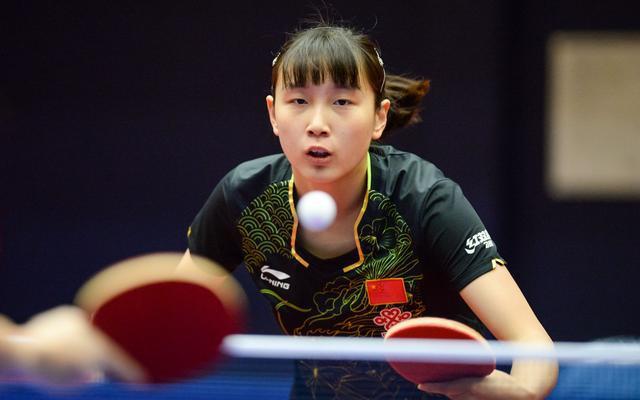 无冠的阴影 无冠的阴影